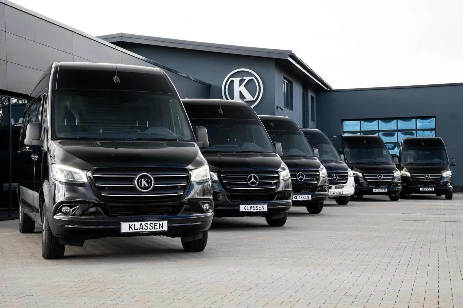 Corporate car service Portland Oregon multi-traveler corporate account Net-30 invoicing